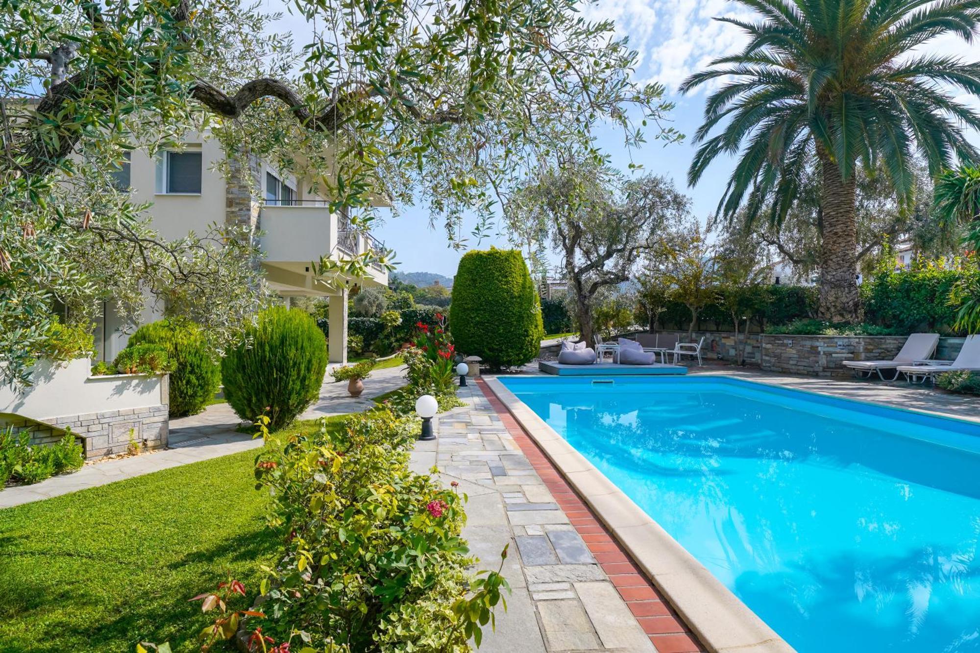 Luxury Villa Fotini Limenas  Exterior photo